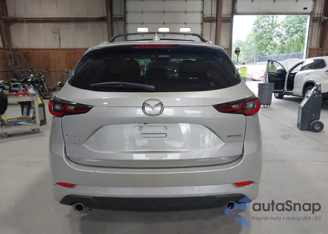 2024 Mazda Cx-5 2.5 S Preferred z USA, uszkodzony, nr VIN JM3KFBCM8R0367055